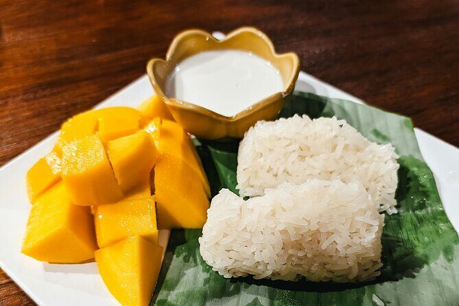 Bangkok Chinatown Food Tour: Eat Hidden Gems & Must-Try Dishes - An In-Depth Look at the Bangkok Chinatown Food Tour