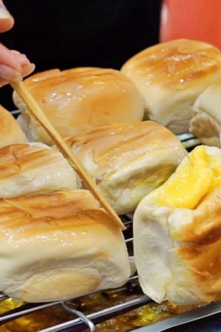 Bangkok: Chinatown Morning Food Tour (10+ Tastings) - Food Tasting Delicacies