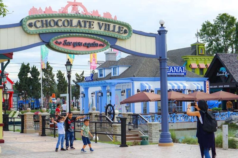 Bangkok: Chocolate Ville Entry with Transfer & Guide - Good To Know