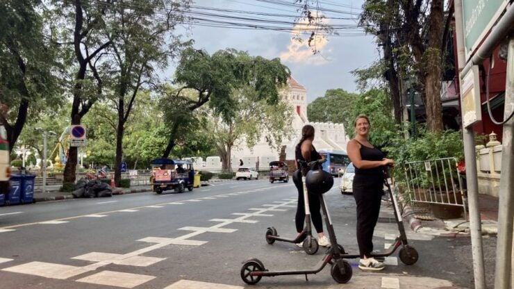 Bangkok: City Highlights Electric Scooter Tour - Meeting Point