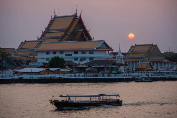 Bangkok: Cruise & Dine at Above Riva, Riva Arun - Questions You May Have