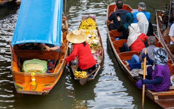 Bangkok: Damnoen Saduak and Train Market With Boat Ride - Customer Reviews and Ratings