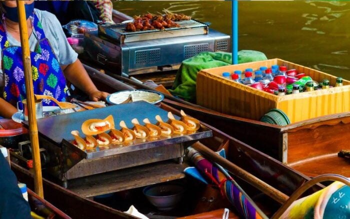 Bangkok: Damnoen Saduak and Train Market With Boat Ride - Frequently Asked Questions