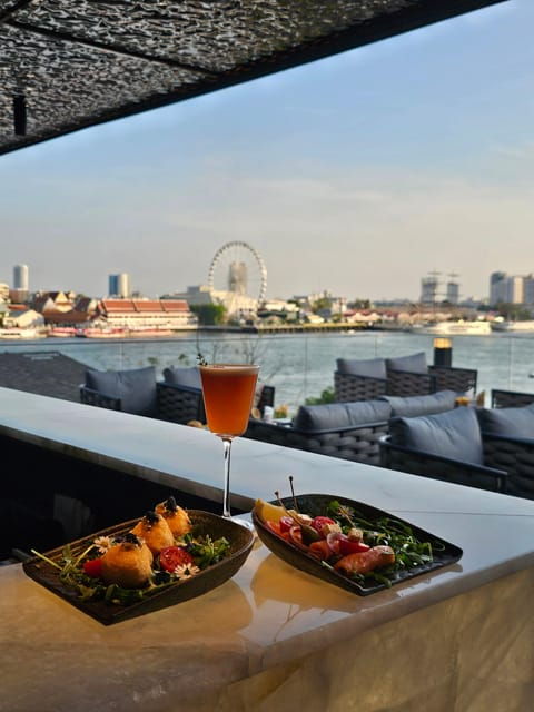 Bangkok: Dark Waters Rooftop Bar at Ten Six Hundred - Food and Beverage Offerings