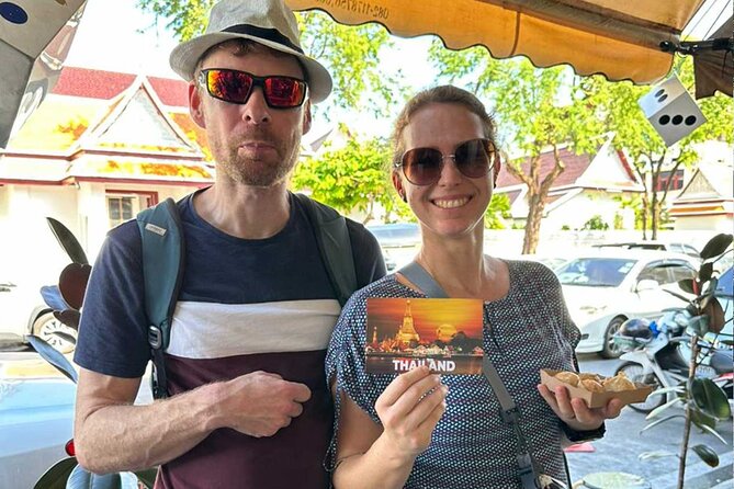 Bangkok Day Tour: Food, Temple & Tuk-Tuk - Cancellation Policy