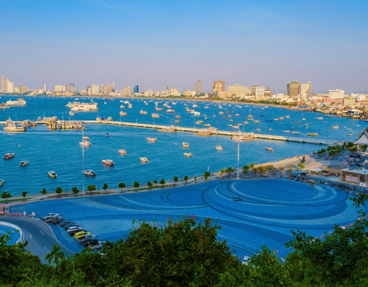 Bangkok: Day Trip to Pattaya Beaches and Sanctuary of Truth - Relaxing at Pattaya Beach