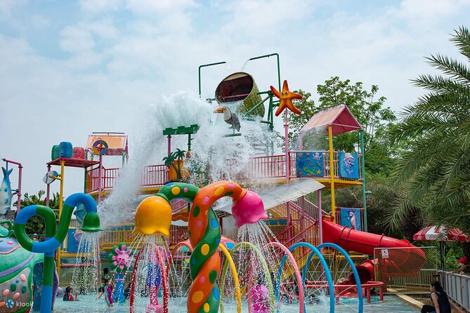 Bangkok Dream World Theme Park Admission Ticket - Date and Traveler Selection