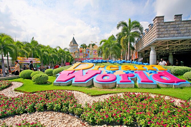Bangkok Dream World Theme Park Admission Ticket - Overview of Alive Museum