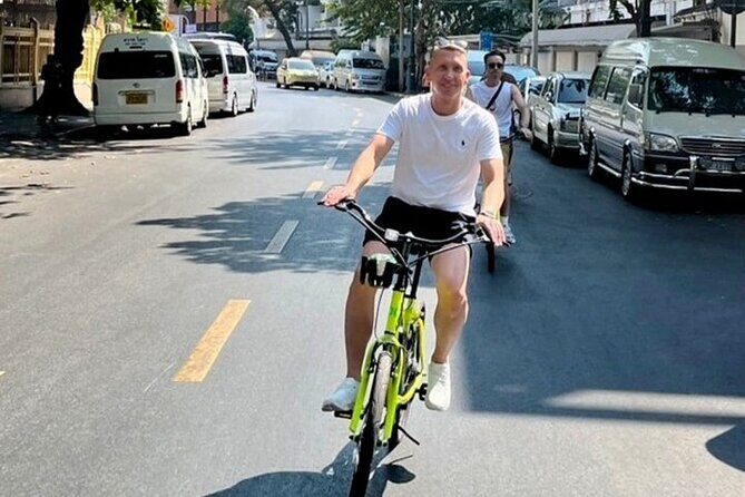 Bangkok E Bike Adventure Tour with Local Guide - Authentic and Memorable: Who Is This Tour Best For?