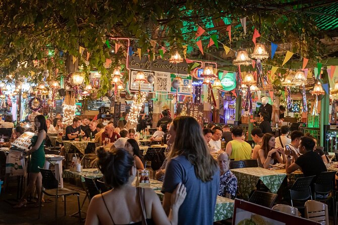 Bangkok Evening Food Tour by Tuktuk - Meeting and Pickup Details