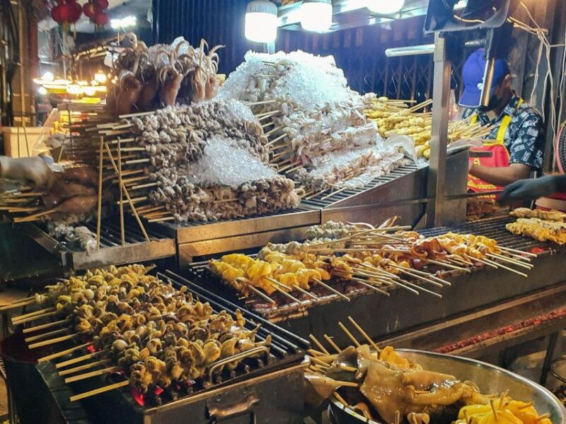 Bangkok: Evening Tour With Wat Arun, Wat Pho & Tuk Tuk Ride - Itinerary Highlights