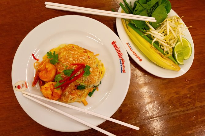 Bangkok Experience Under Moonshine by Tuk Tuk - Common Questions