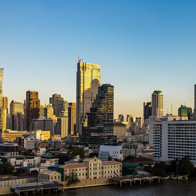 Bangkok: Fallabella River Front Iconsiam - Atmosphere and Ambiance