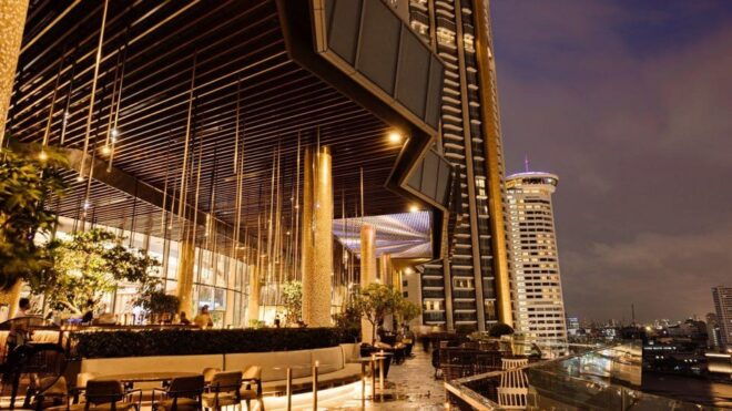 Bangkok: Fallabella River Front Iconsiam - Entertainment Options