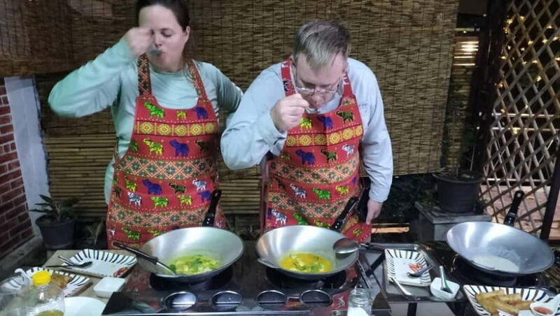 Bangkok: Favourite Thai Flavors Cooking Class by Smart Cook - Who Should Consider This Experience?