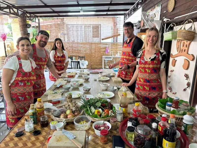 Bangkok: Favourite Thai Flavors Cooking Class by Smart Cook - Bangkok: Favourite Thai Flavors Cooking Class by Smart Cook