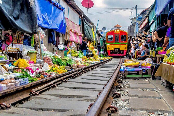 Bangkok: Floating Market and Train Market Experience - A Closer Look at the Itinerary