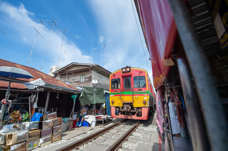 Bangkok Floating Markets Day Tour from Siam Paragon by TTD - Maeklong and the train through the market