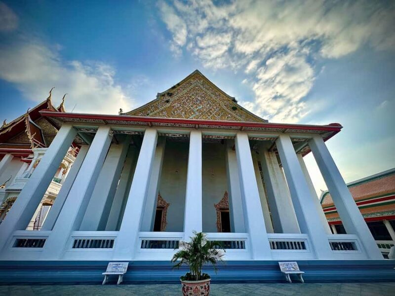 Bangkok: Flower Market, Heritage Short Tour with Thai Buffet - Good To Know