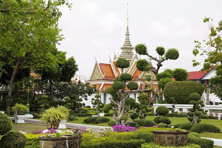 Bangkok: Full Day Tour With Experienced Guide - Private - Local Markets Exploration