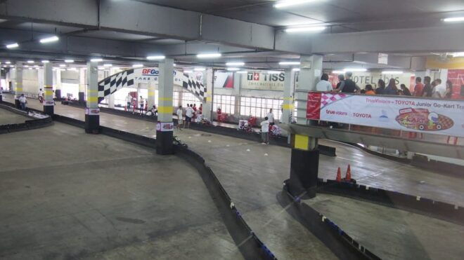 Bangkok: Go-Karting Experience - Age and Height Requirements