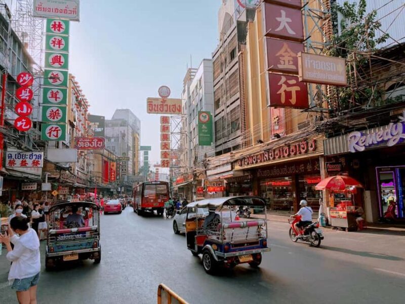 Bangkok: Golden Buddha & Chinatown Food Tour - Private - Authentic Experiences and Practical Tips  