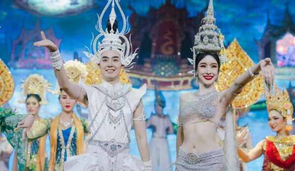 Bangkok: Golden Dome Cabaret Show Entry Ticket - Preparing for Your Visit