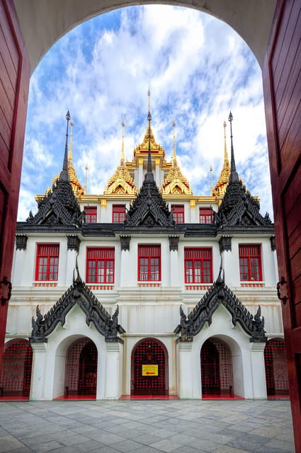 Bangkok: Golden Mount, Metal Castle, and Giant Swing Tour - Tour Overview