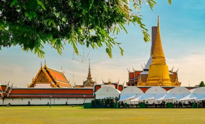 Bangkok: Grand Palace and Main Temples - Inclusions and Exclusions