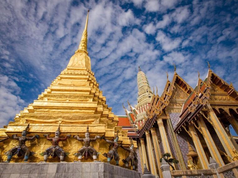Bangkok: Grand Palace and Wat Phra Kaew Guided Walking Tour - Tour Experience and Sustainability