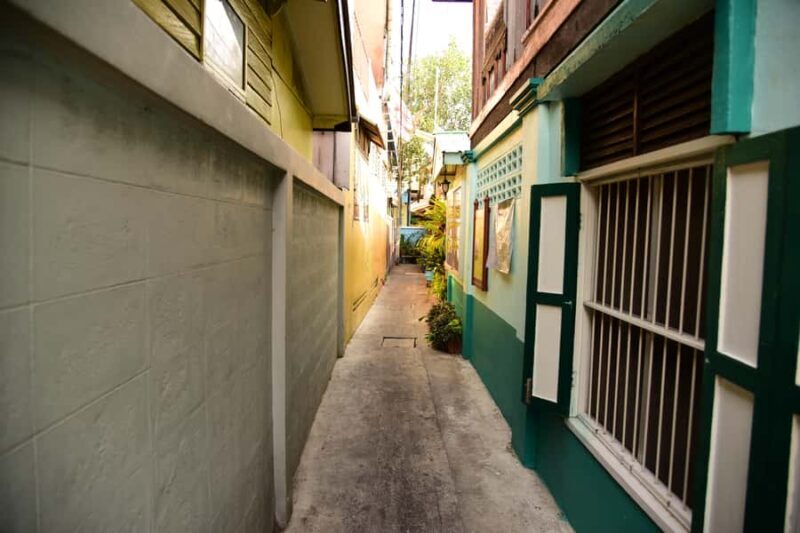 Bangkok: Grand Palace, Canal Tour & Kudeejeen Walk - FAQ