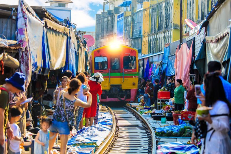 Bangkok Grand Palace & Floating Market Private Full-Day Tour - Price, transport and what you get