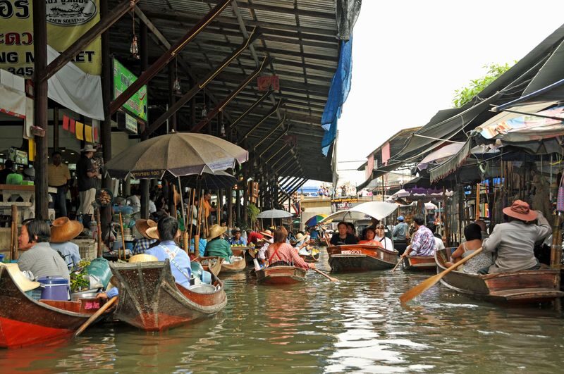 Bangkok Grand Palace & Floating Market Private Full-Day Tour - Is this the right tour for you?