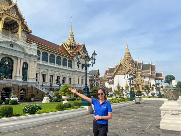 Bangkok: Grand Palace & Temples With Experienced Guide - Booking Information