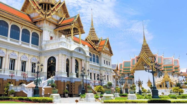 Bangkok: Grand Palace, Wat Arun, and Big Budha With Lunch - Itinerary Highlights
