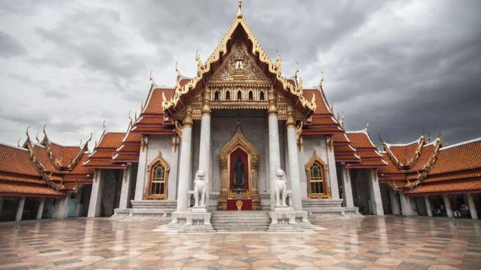 Bangkok: Grand Palace, Wat Arun, and Marble Temple Tour - Exploring the Grand Palace