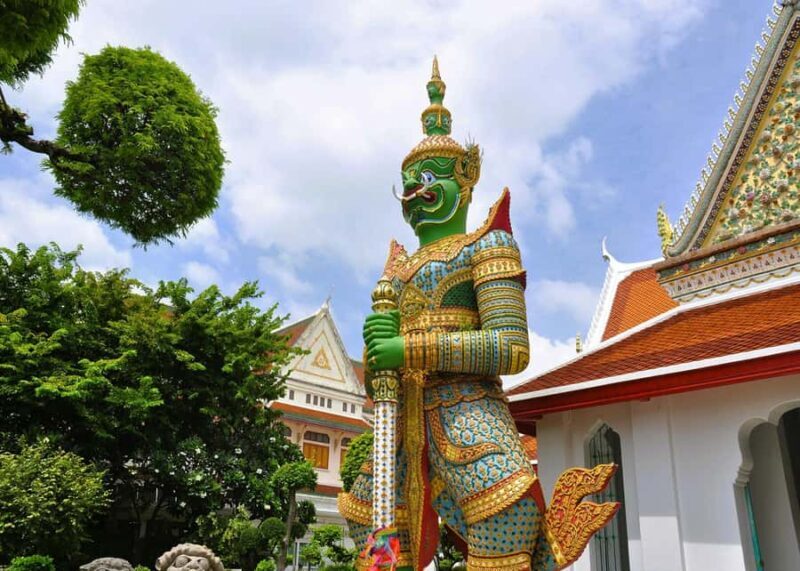 Bangkok: Grand Palace & Wat Arun Dress-Up Tour - The Practicalities