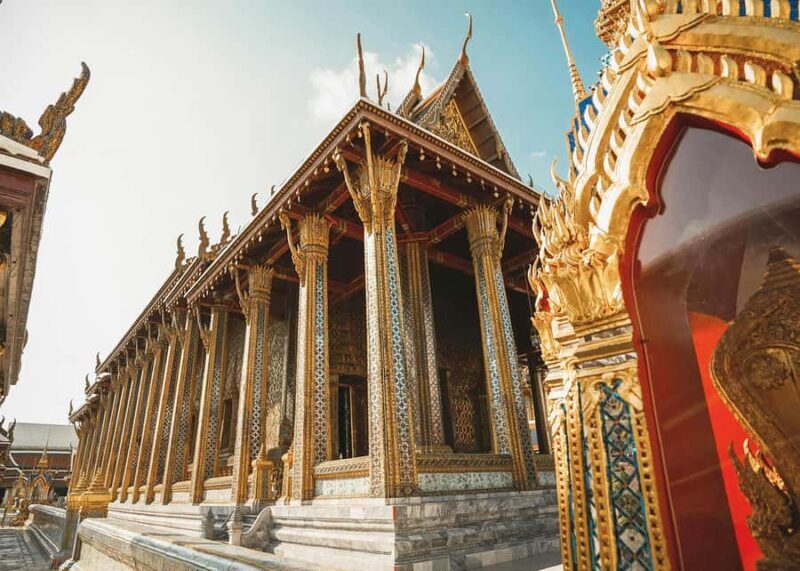 Bangkok: Grand Palace & Wat Arun Dress-Up Tour - FAQ