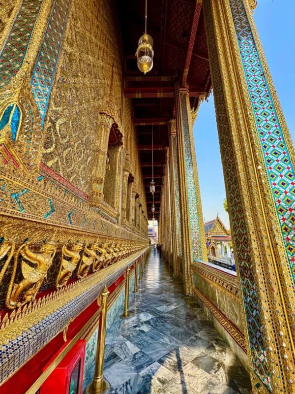 Bangkok: Grand Palace, Wat Pho and Chinatown Walking Tour - Good To Know