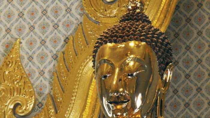 Bangkok: Grand Palace, Wat Phra Kaew, and Wat Trimit Tour - Customer Reviews