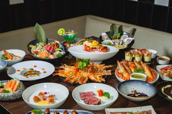 Bangkok: Great Harbour International Buffet - Accessibility and Important Information