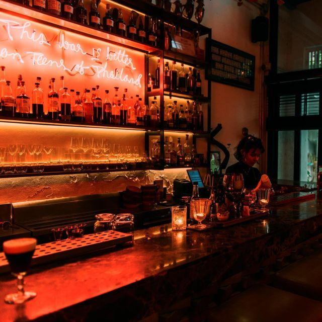 Bangkok: Guided Bar Hopping Night Tour With Private Option - Booking Flexibility and Payment