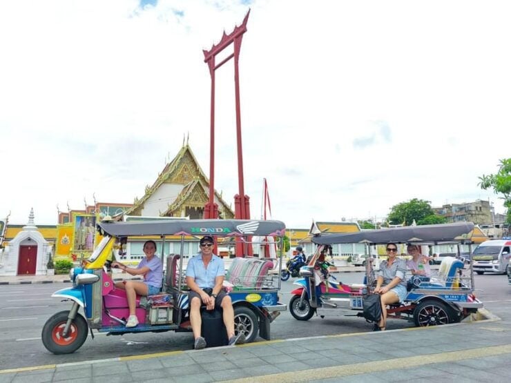 Bangkok: Guided Tour in a Typical Thai Tuk-Tuk - Experience and Itinerary