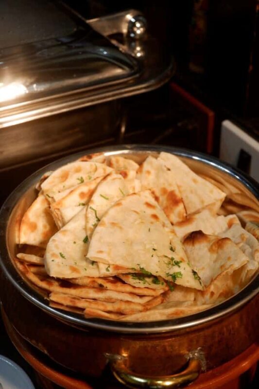 Bangkok: Halal Buffet at Sara Restaurant (Halal certified) - What Do Reviews Say?