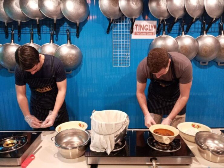 Bangkok : Half Day Cooking Class at Tingly Thai Cooking - Cancellation Policy