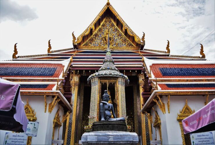Bangkok: Half-Day Temple and Grand Palace Private Tour - Activity Details