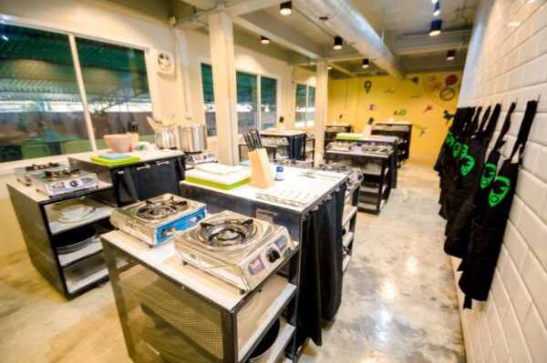Bangkok: Half-Day Thai Cooking Class in Bangrak District - Common Questions