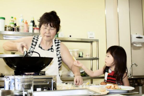 Bangkok: Half-Day Thai Cooking Class With Market Tour - The Sum Up