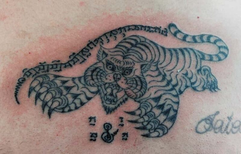 Bangkok: Hand-Poke Tattoo Guide at Wat Bang Phra & Blessing - An In-Depth Look at the Experience