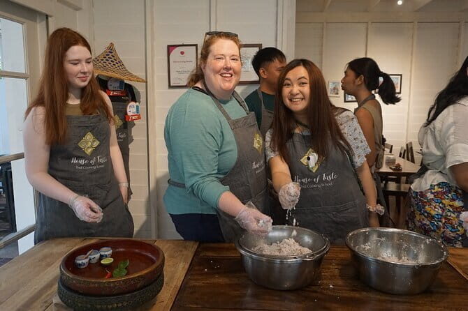 Bangkok Hands on Thai Cooking Class 4 Daily Set Menus - A Deep Dive Into the Cooking Experience